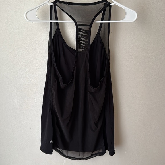 Lululemon tank - Picture 2 of 2
